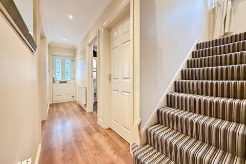 3 bedroom semi-detached house for sale, Clos-Glanlliw, Pontlliw, Swansea, West Glamorgan, SA4