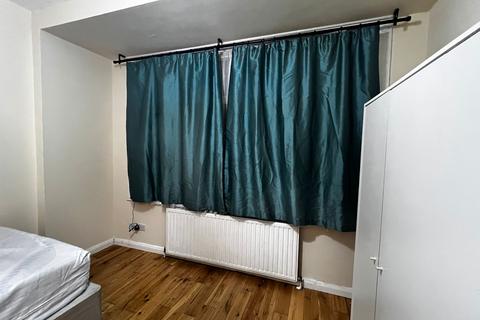 undefined, St. Johns Road, Wembley HA9