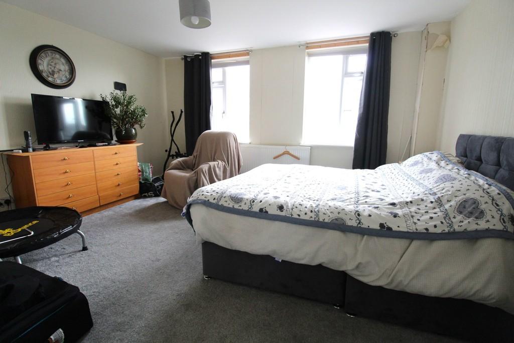 Bed 2