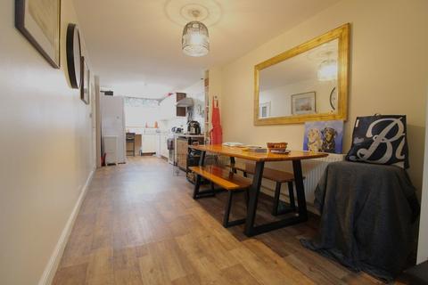 3 bedroom terraced house for sale, Winchester Road, Sandy