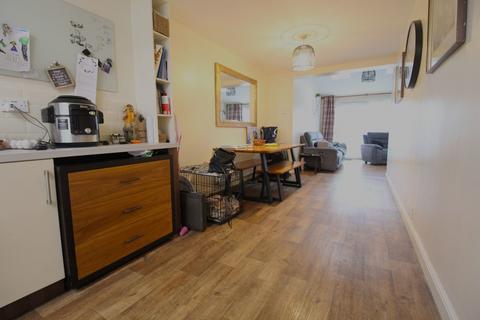 3 bedroom terraced house for sale, Winchester Road, Sandy