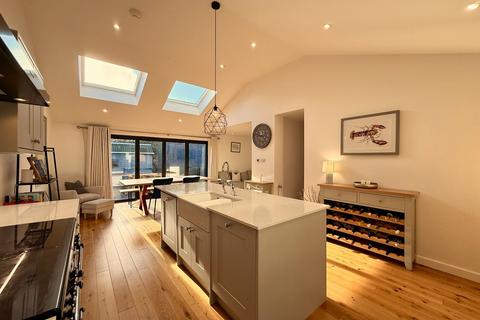3 bedroom detached house for sale, Westward Close, Wrington