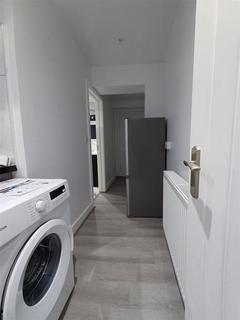 1 bedroom flat to rent, Water Meadow Lane, Salford M7