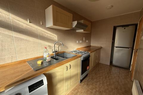 2 bedroom terraced house to rent, Pershore Road, Birmingham B5