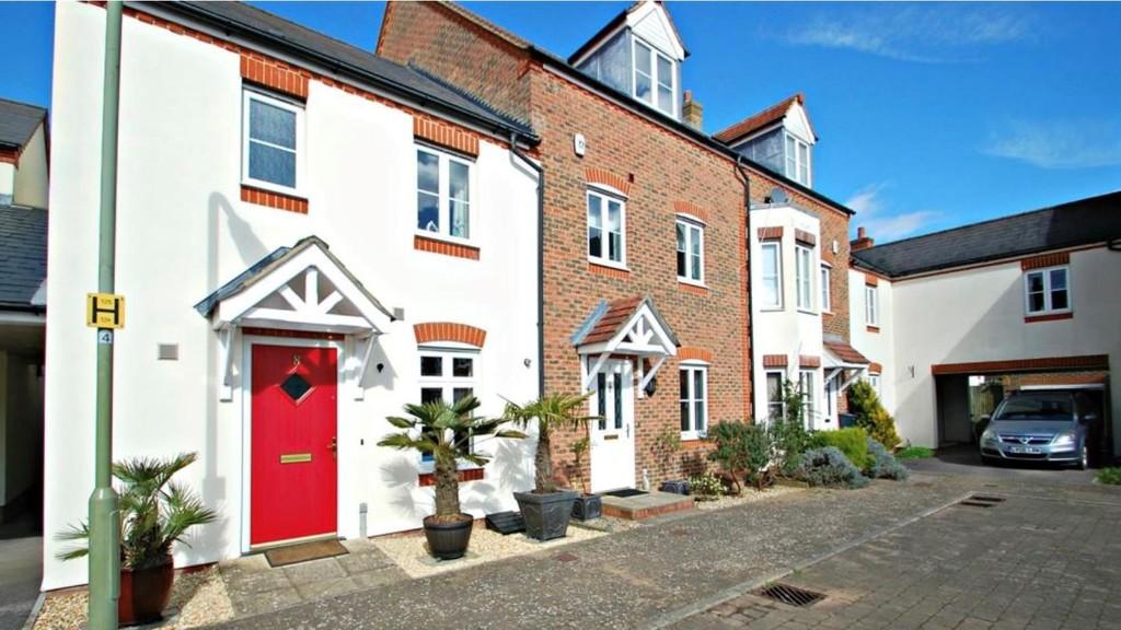 Hobbs Square 18
