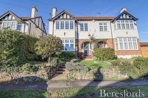 3 bedroom semi-detached house for sale, Westbury Drive, Brentwood, CM14
