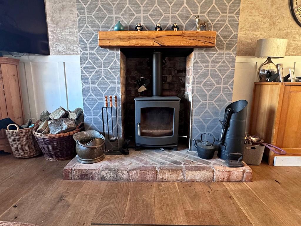 Wood burning stove