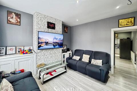 2 bedroom terraced house to rent, Leicester LE5