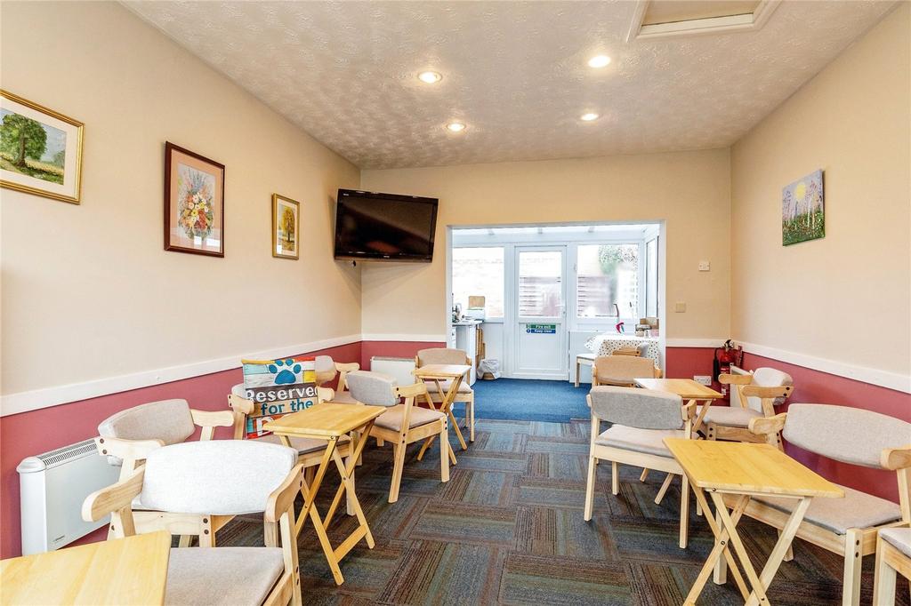Communal Lounge