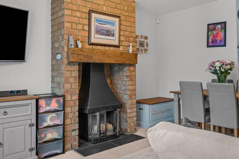 3 bedroom semi-detached house for sale, Cherry Road, Kettering, NN16