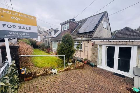 3 bedroom semi-detached bungalow for sale, Llan Road, Cwmfelin CF34