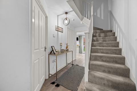 undefined, Thornton Avenue, Barton Seagrave, NN15