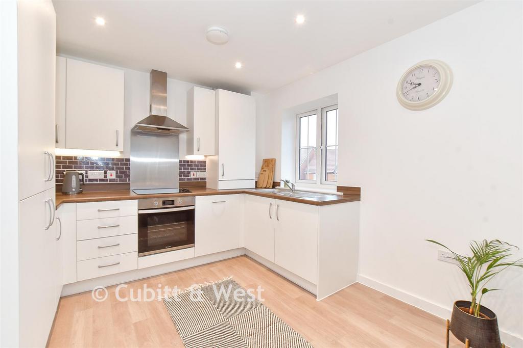 Lounge/ Kitchen