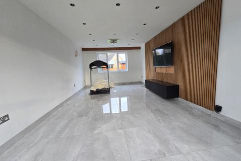 undefined, Angus Drive, Bletchley, Milton Keynes, Buckinghamshire, MK3