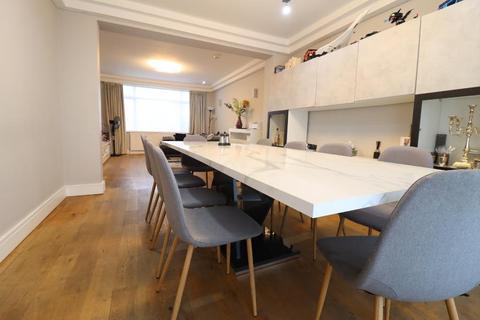 3 bedroom semi-detached house for sale, Edgware HA8