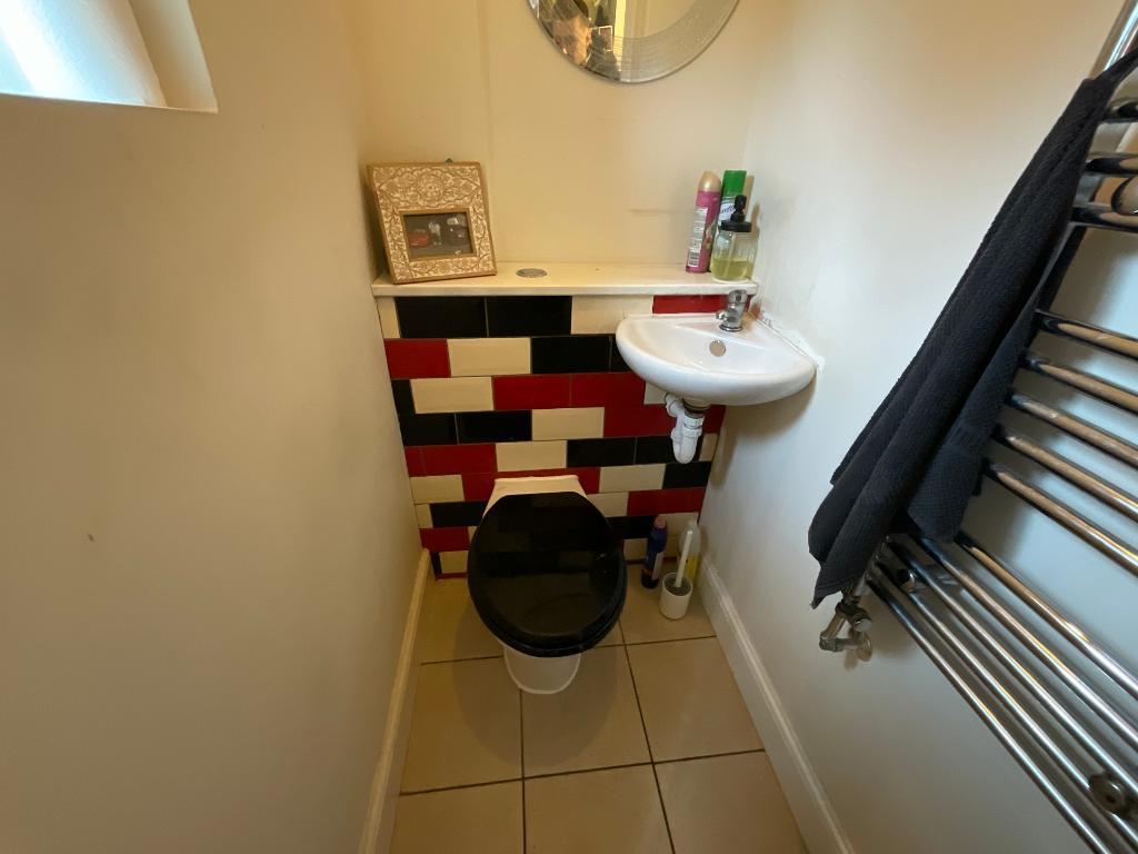 Ground floor wc