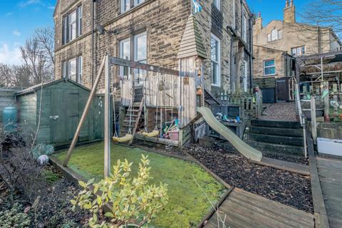 4 bedroom semi-detached house for sale, Town Lane, Idle, Bradford, BD10