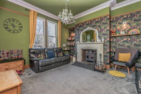 4 bedroom semi-detached house for sale, Town Lane, Idle, Bradford, BD10