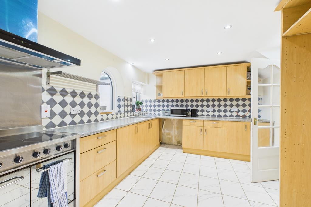 Breakfast Kitchen