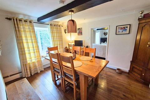 3 bedroom detached house for sale, Shobdon, Leominster, Herefordshire, HR6 9NF