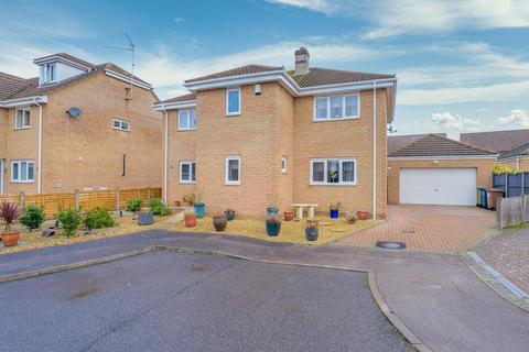 4 bedroom detached house for sale, Apeldoorn Walk, Wisbech, Cambridgeshire, PE13 3HP