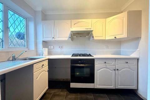 2 bedroom end of terrace house for sale, Mees Close, Barton Hills, Luton, Bedfordshire, LU3 4AZ