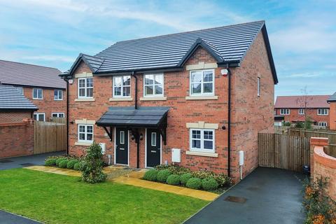 3 bedroom semi-detached house for sale, Benvarden Gardens, Warrington WA4