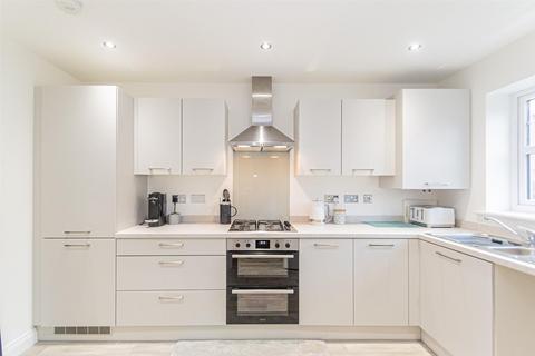 3 bedroom semi-detached house for sale, Benvarden Gardens, Warrington WA4