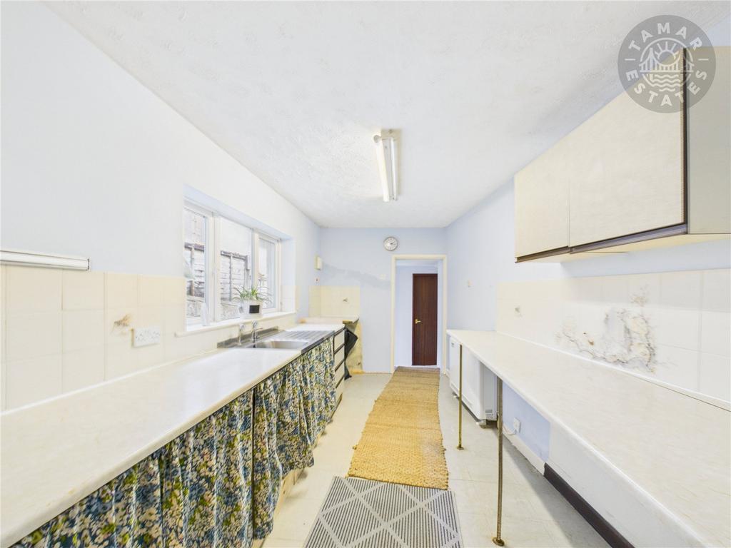 Kitchen/Breakfast Rm