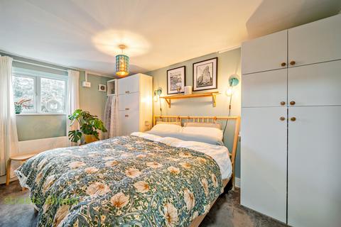 1 bedroom apartment for sale, Holmesdale Road, London, SE25