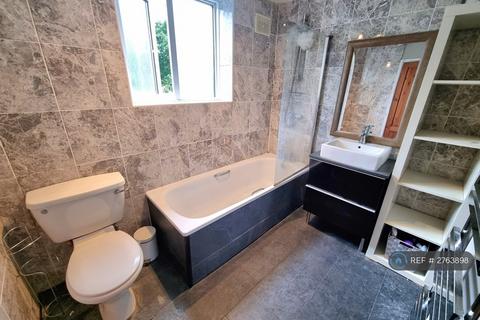 undefined, Hunts Pond Road, Fareham, PO14