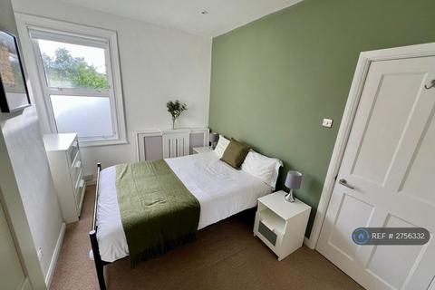 1 bedroom flat to rent, Aldis Street, London, SW17