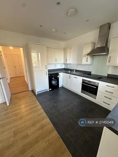 2 bedroom flat to rent, Woodpecker Way, Trumpington, Cambridge, CB2