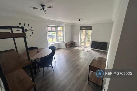 2 bedroom flat to rent, Westwood Grove, Solihull, B91