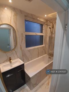2 bedroom flat to rent, Belmont Road, London, N17