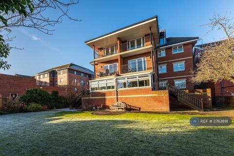 3 bedroom flat to rent, Cambridge Road, Southport, PR9
