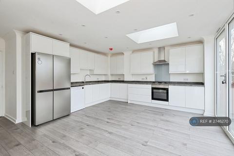 undefined, Station Avenue, Epsom, KT19
