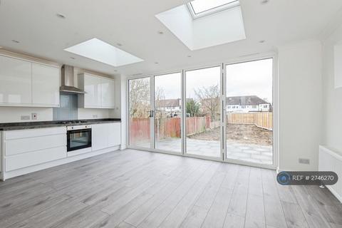 undefined, Station Avenue, Epsom, KT19