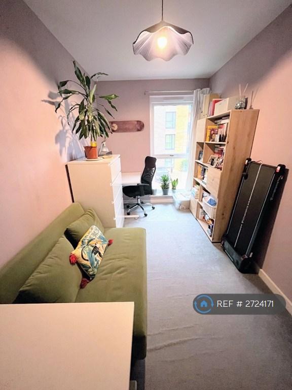 2nd Bedroom/Office/Guest Room