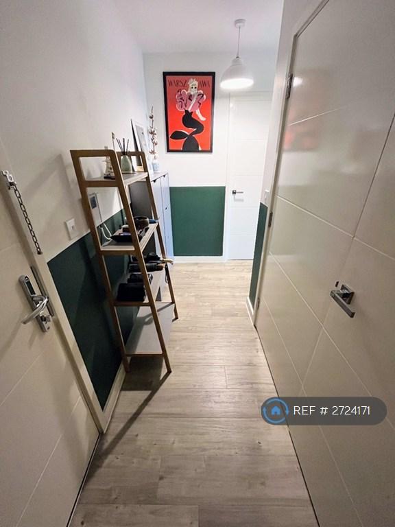 Entrance And Utility Room