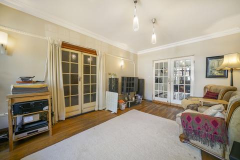 6 bedroom detached house for sale, Pebworth Road, Harrow HA1
