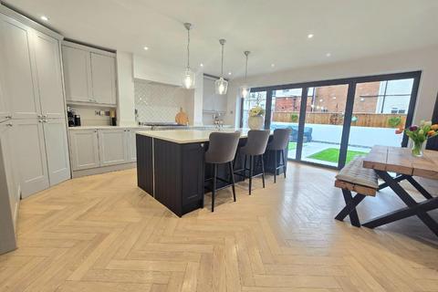 3 bedroom semi-detached house for sale, Elmcroft, Darlington
