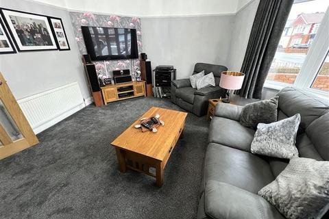 3 bedroom end of terrace house for sale, Hawthorn Crescent, Portsmouth PO6