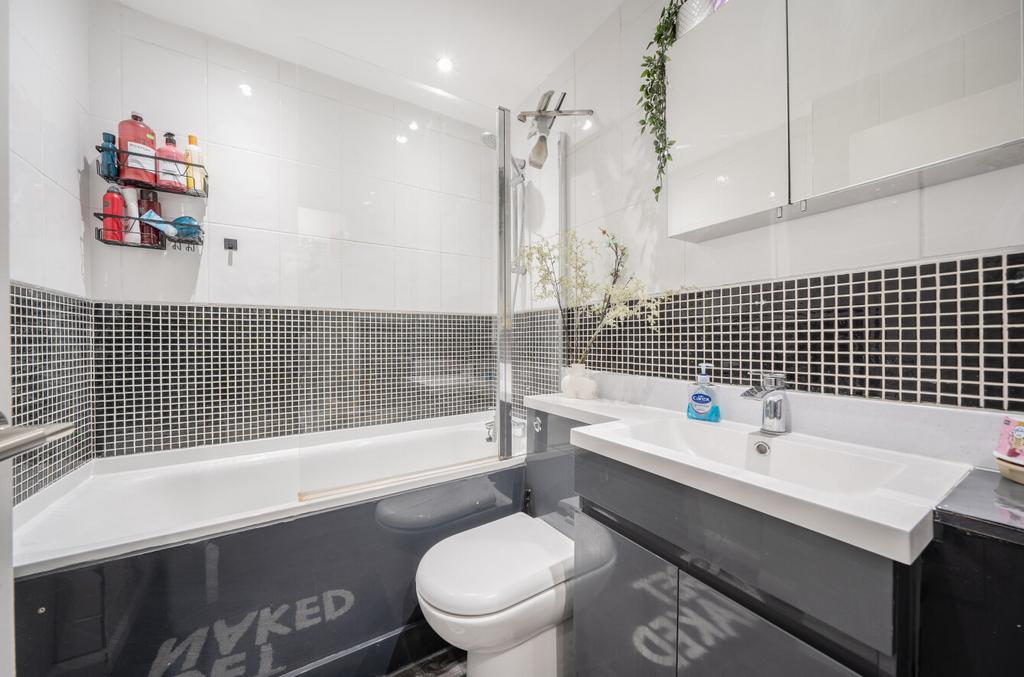 1397727-6-696a48d...