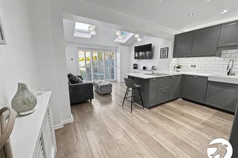 3 bedroom terraced house for sale, Somerset Avenue, South Welling, Kent, DA16