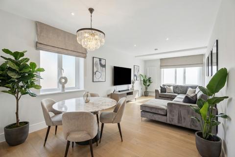 1 bedroom flat for sale, Packhorse Road, Gerrards Cross, Buckinghamshire
