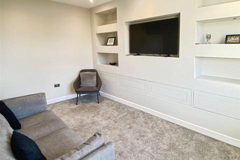 3 bedroom end of terrace house for sale, Heckmondwike Road, Dewsbury, WF13