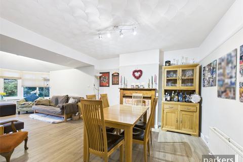 undefined, Whitegates Lane, Reading RG6