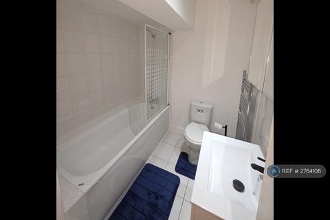 1 bedroom flat to rent, Coborn Road, London, E3
