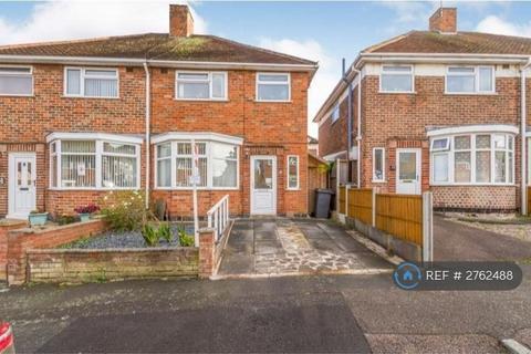 3 bedroom semi-detached house to rent, Havencrest Drive, Leicester, LE5